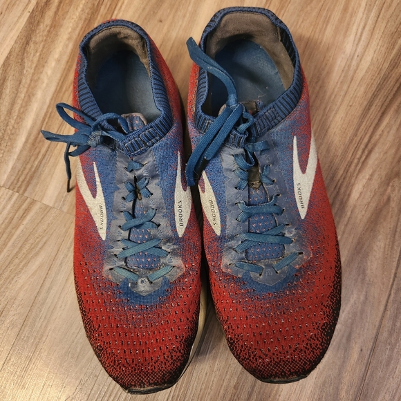 Brooks levitate 2 shoes size 11